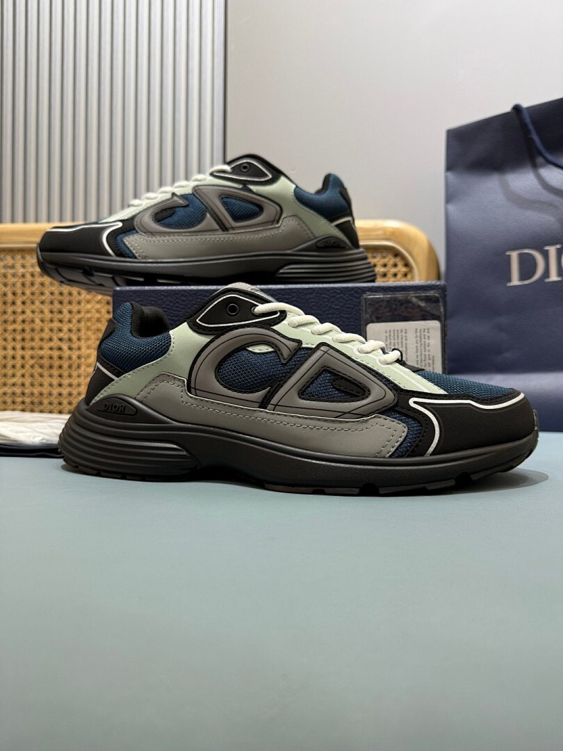 DR B30 SNEAKER