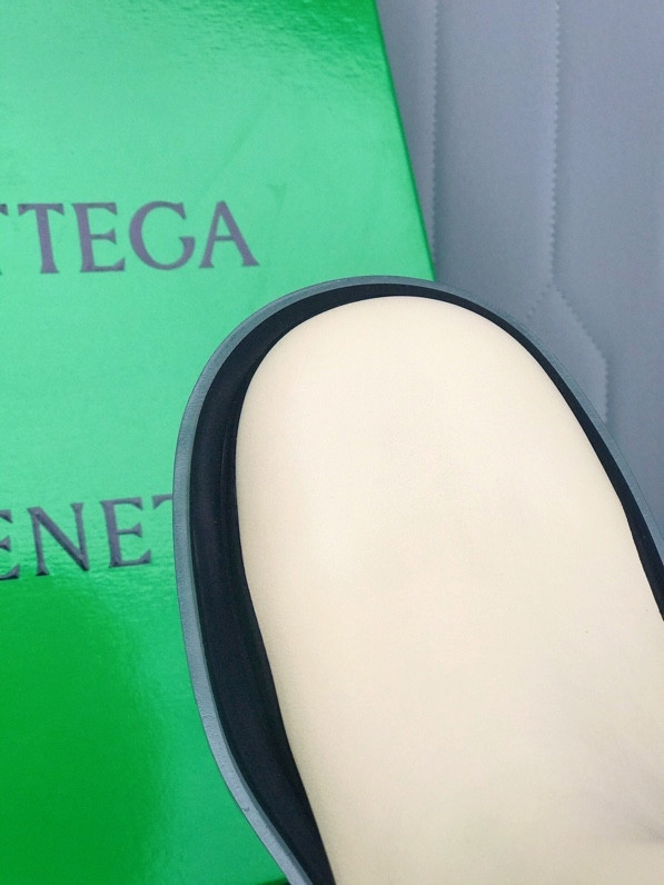 Bo*te*ga ve*ne*ta
