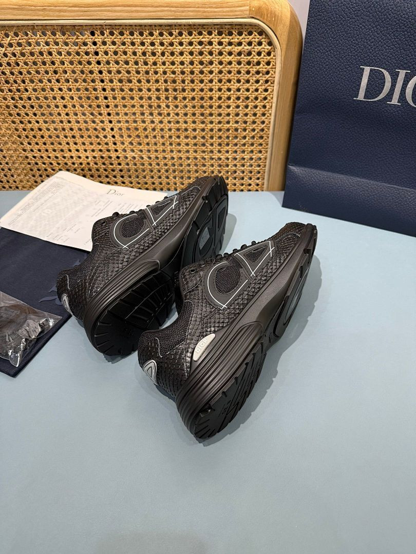 DR B30 SNEAKER