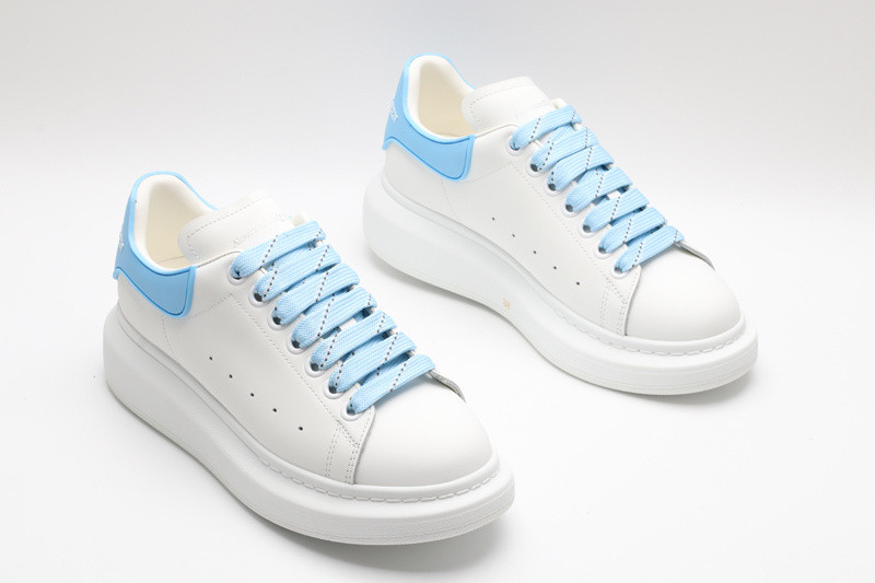 ALEXANDER MCQUEEN SNEAKER