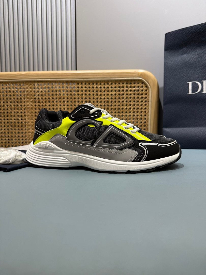 DR B30 SNEAKER