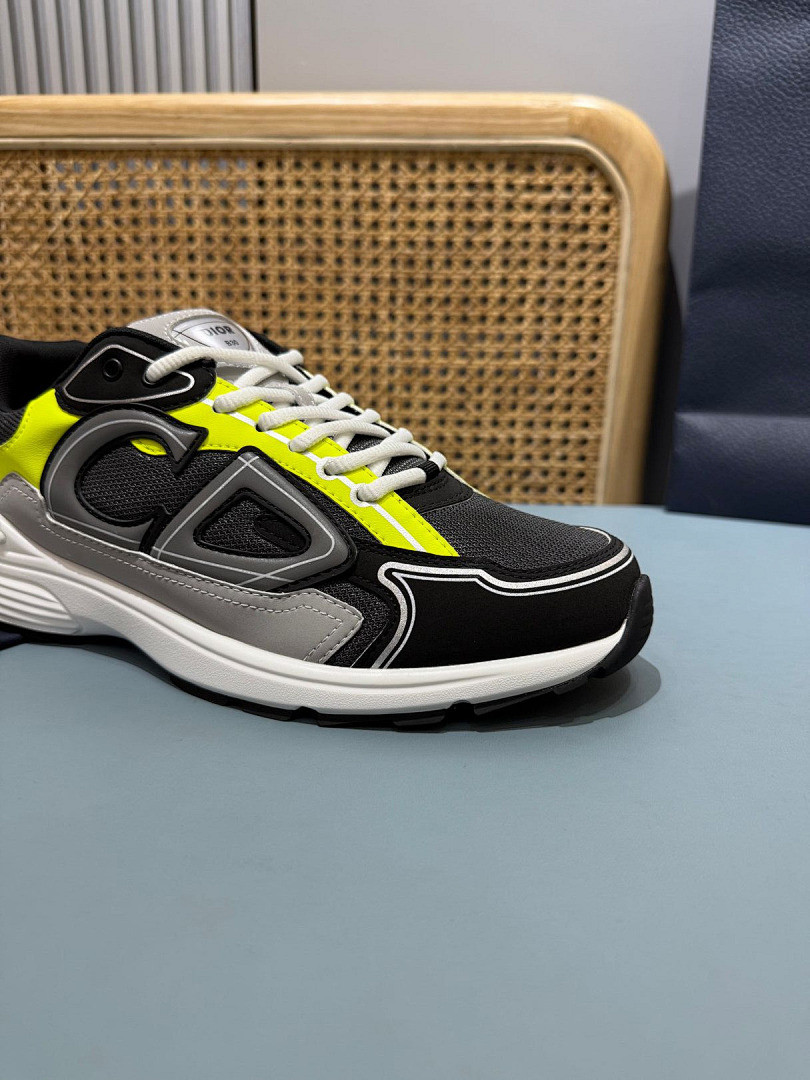 DR B30 SNEAKER