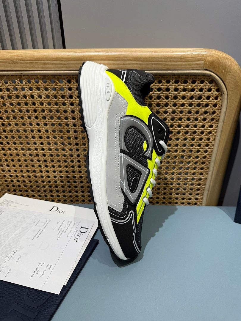 DR B30 SNEAKER