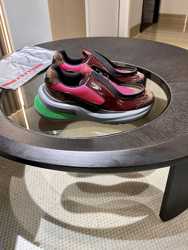 PR SNEAKER