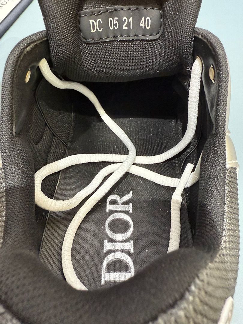 DR B30 SNEAKER