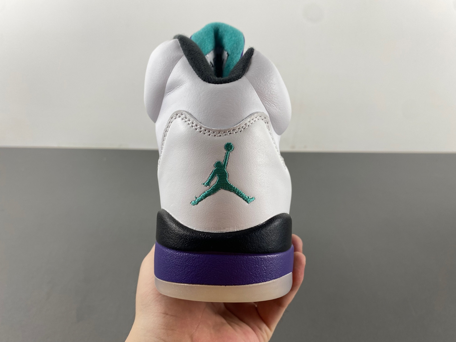 Air Jordan 5 Retro