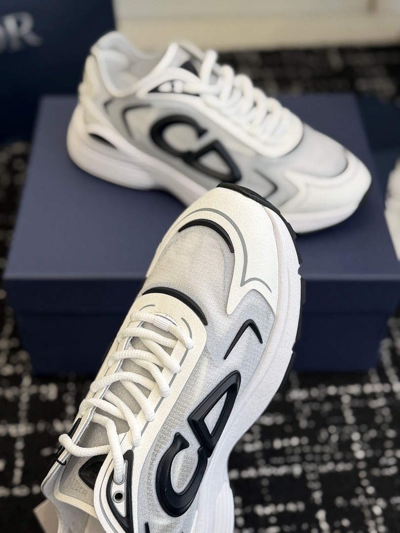 DR B30 SNEAKER