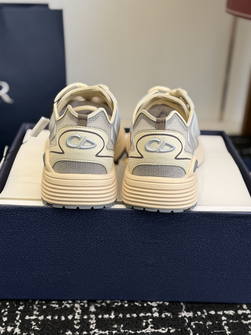 DR B30 SNEAKER