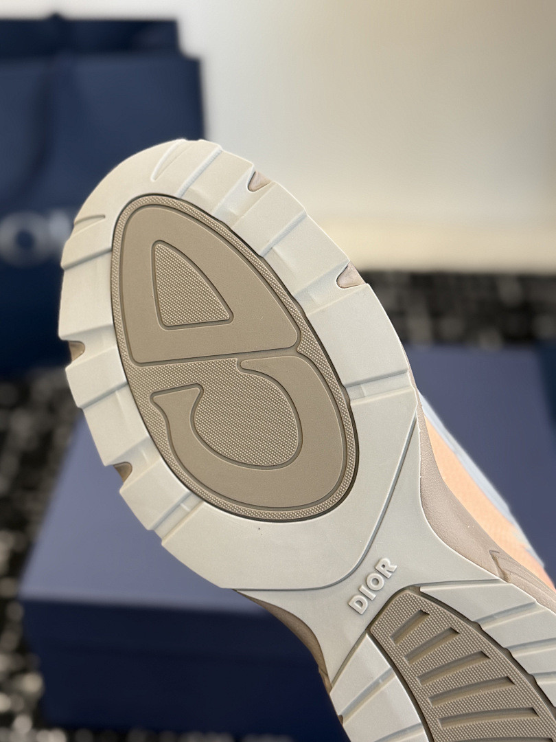 DR B30 SNEAKER