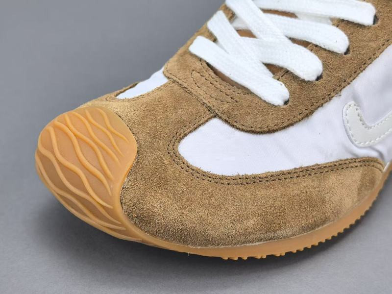 Loewe Ballet Runner