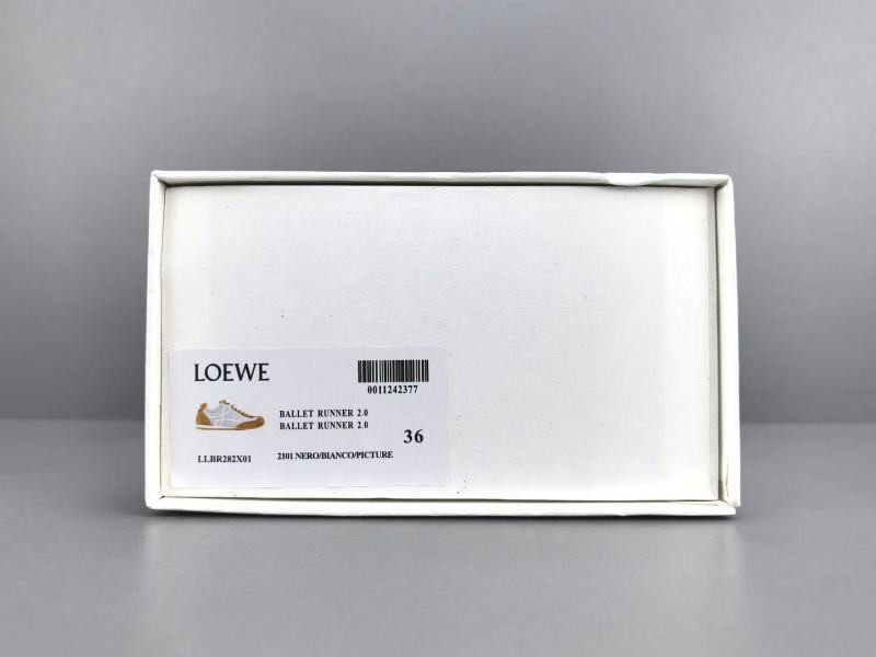 Loewe Ballet Runner