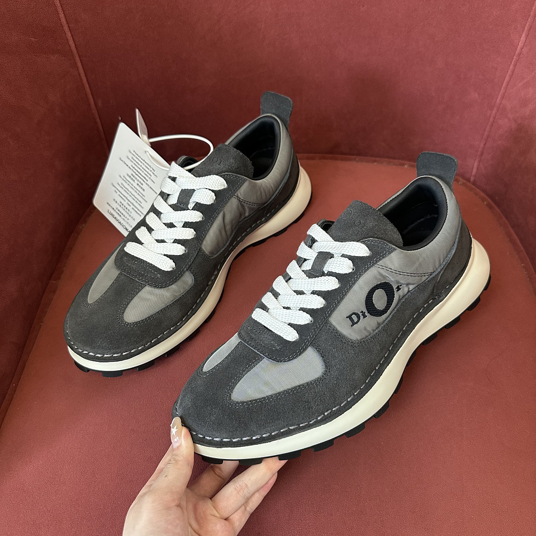 DR B30 SNEAKER
