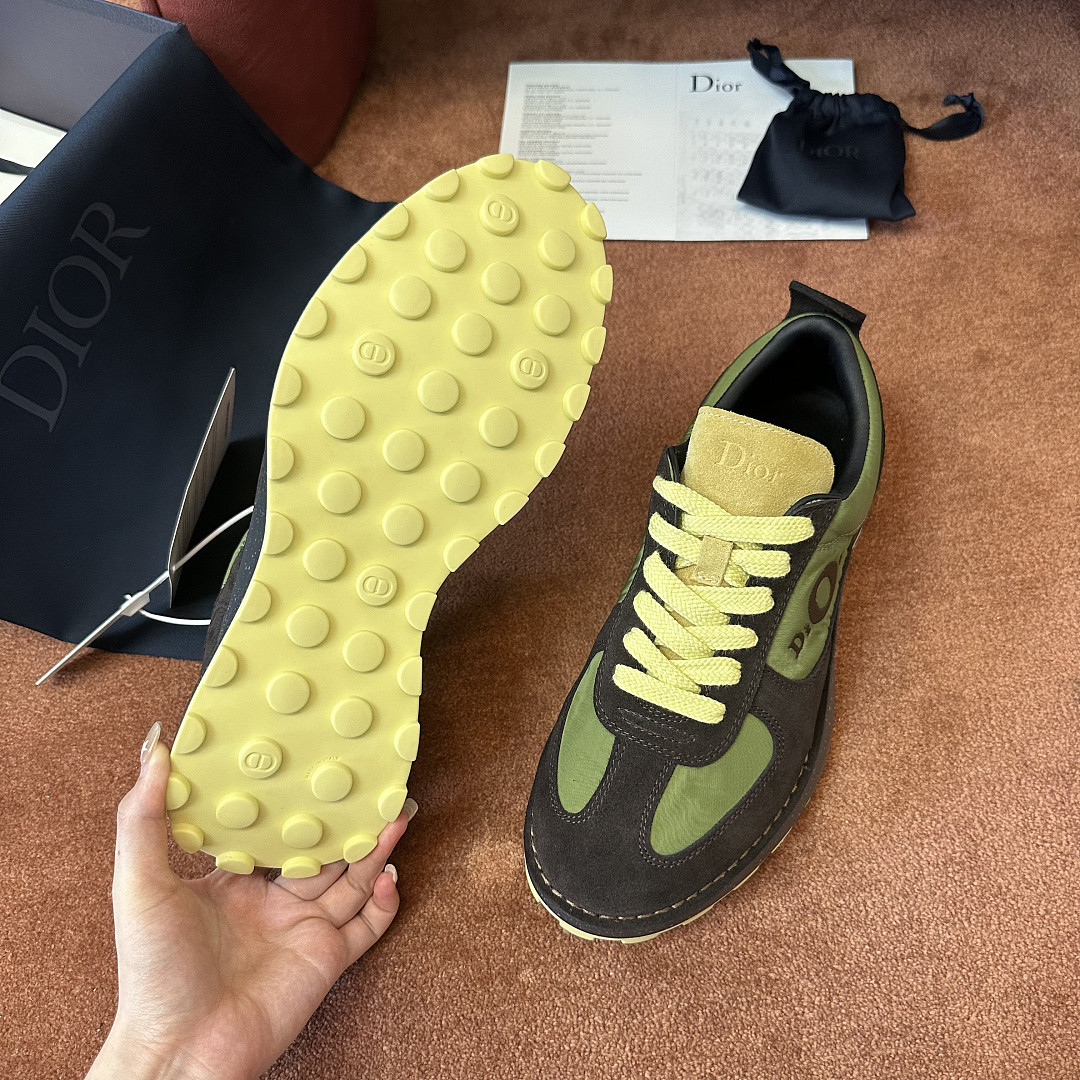DR B30 SNEAKER