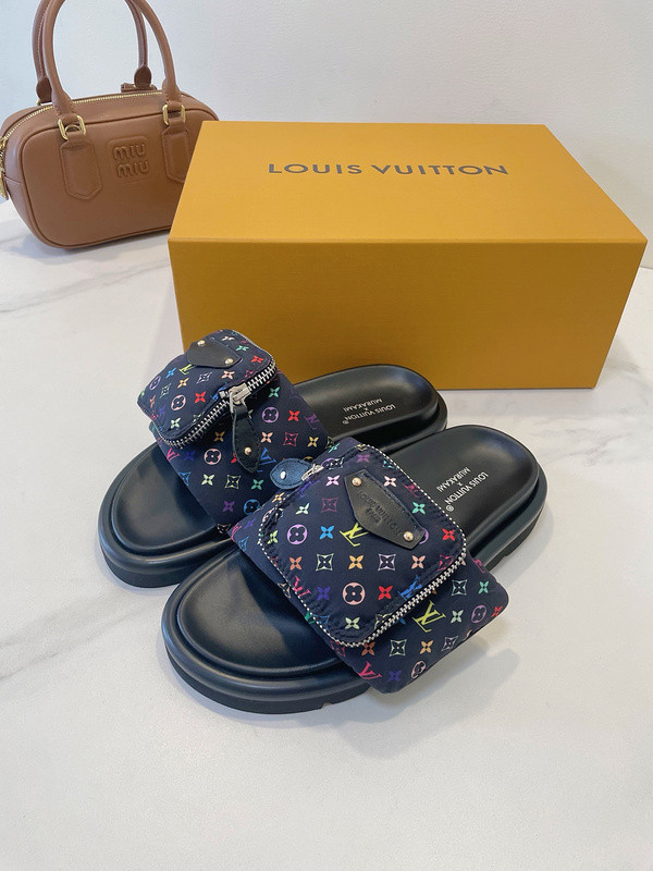 LOU1_TON SLIPPERS