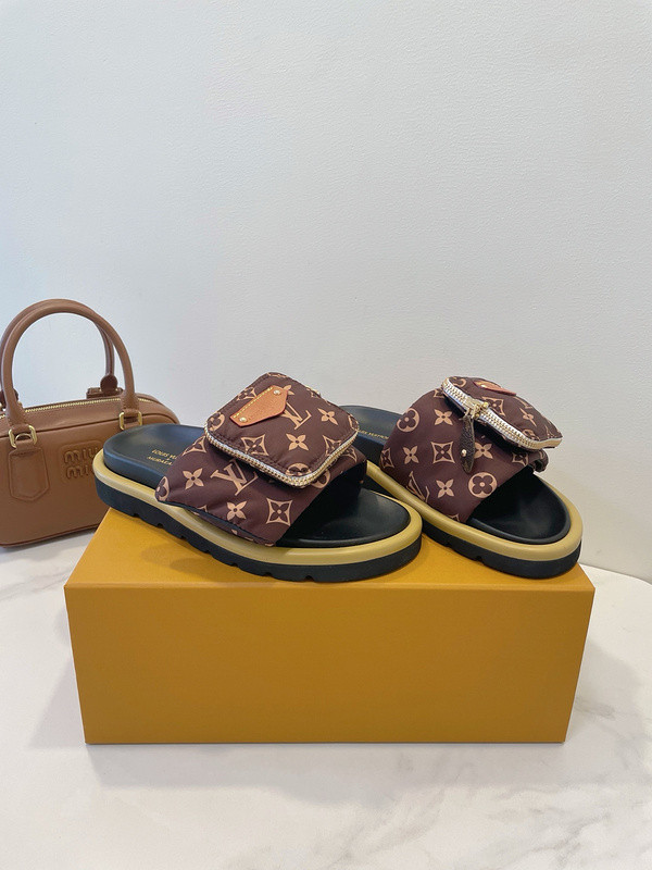 LOU1_TON SLIPPERS