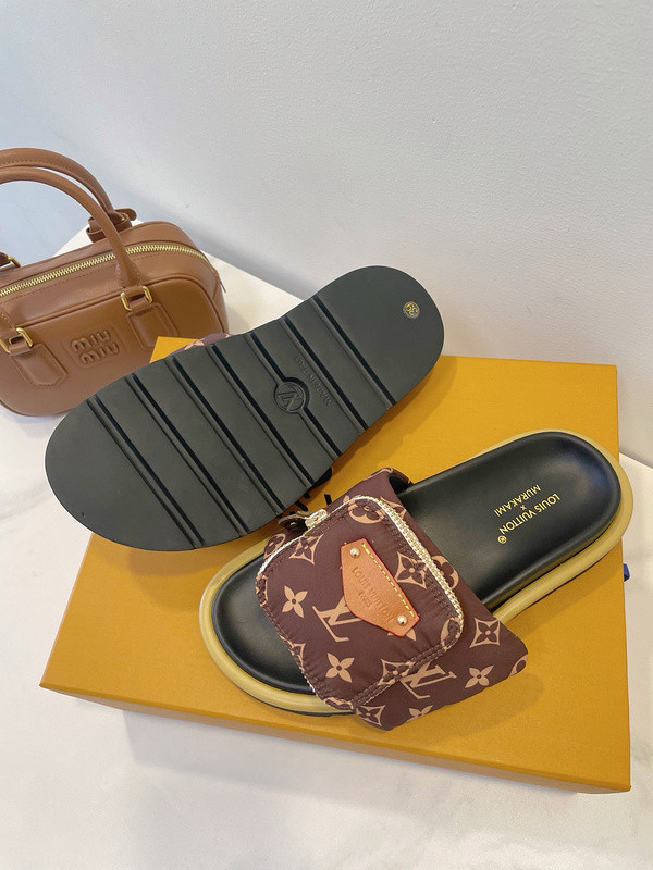 LOU1_TON SLIPPERS