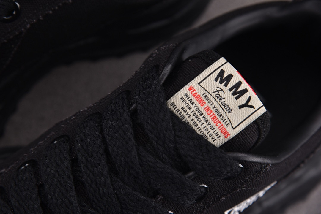 Ma1s0n MIHARA SNEAKERS