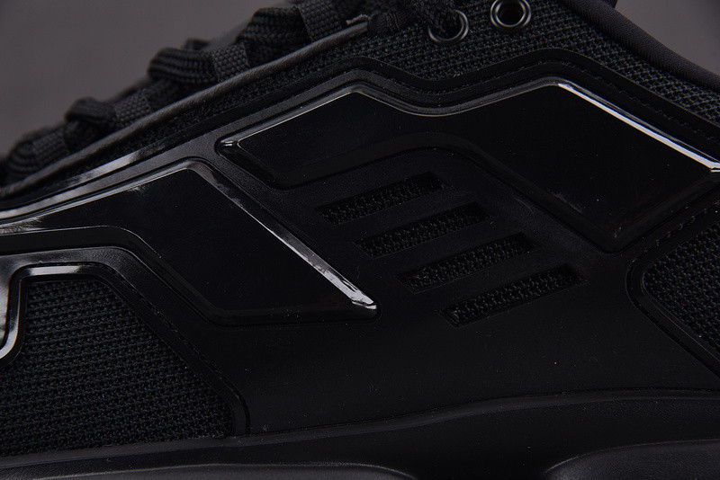 PR SNEAKER