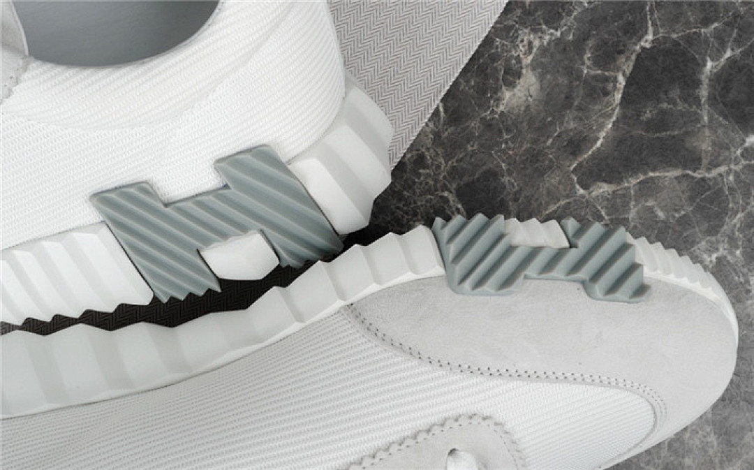 H*ER*MES SNEAKER