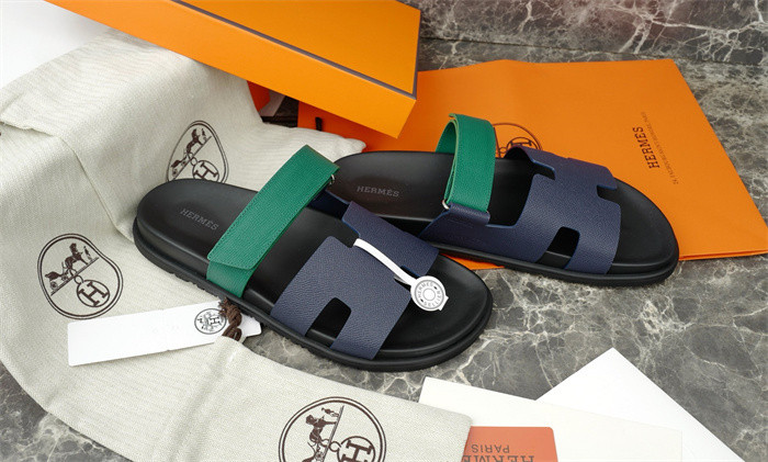 H*rmes Sandals