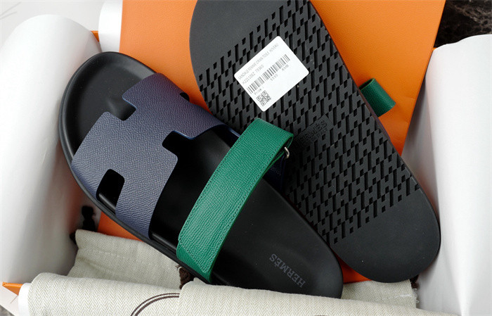 H*rmes Sandals