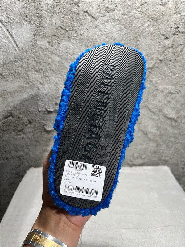 BALENCIAGA SLIDES