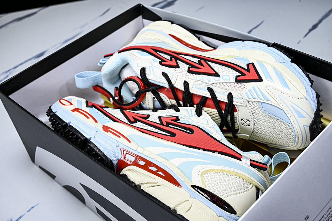Off-White c/o Virgil Abloh