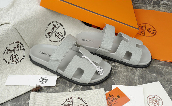 H*rmes Sandals