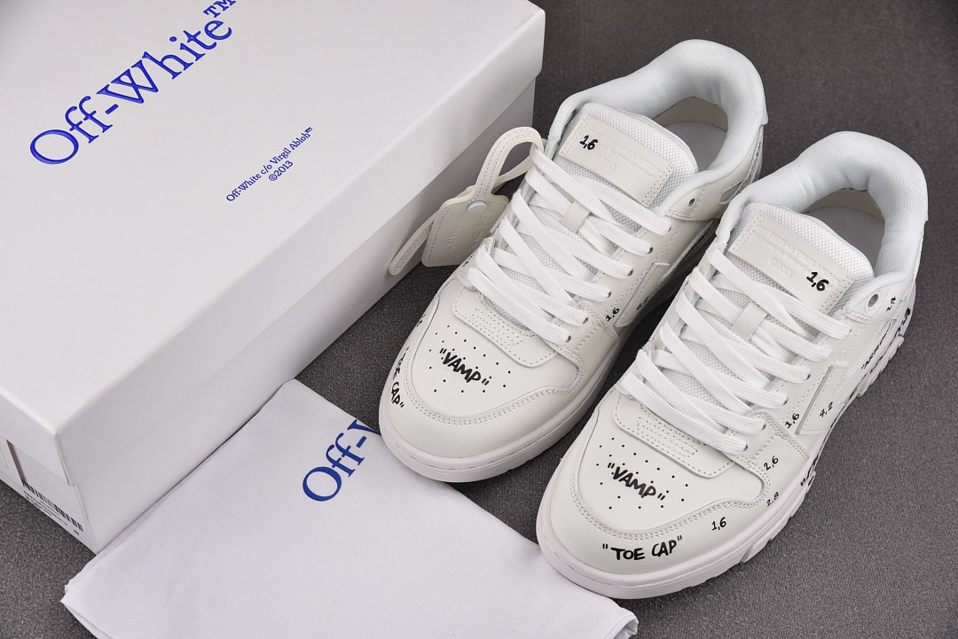 Off-White c/o Virgil Abloh