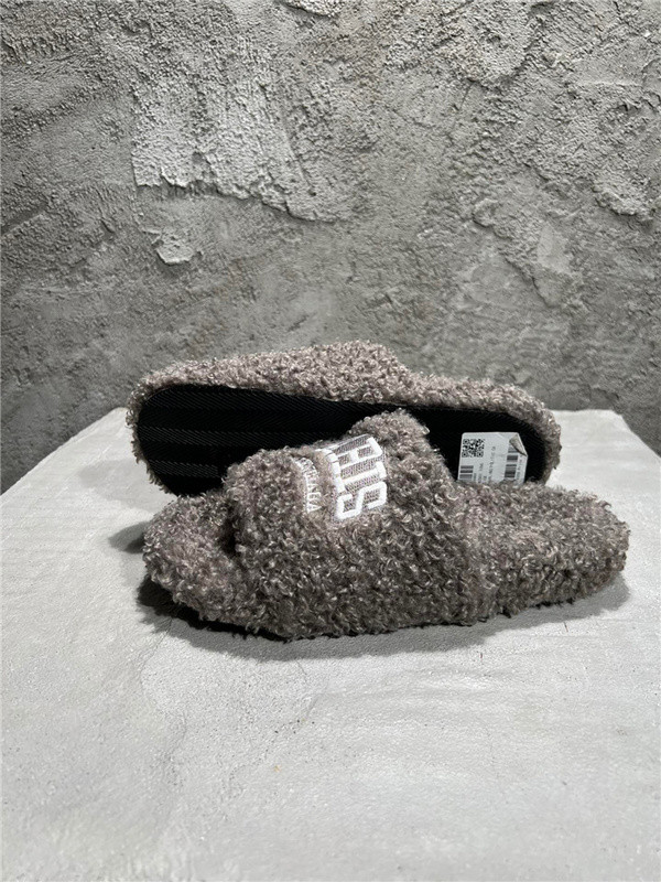 BALENCIAGA SLIDES
