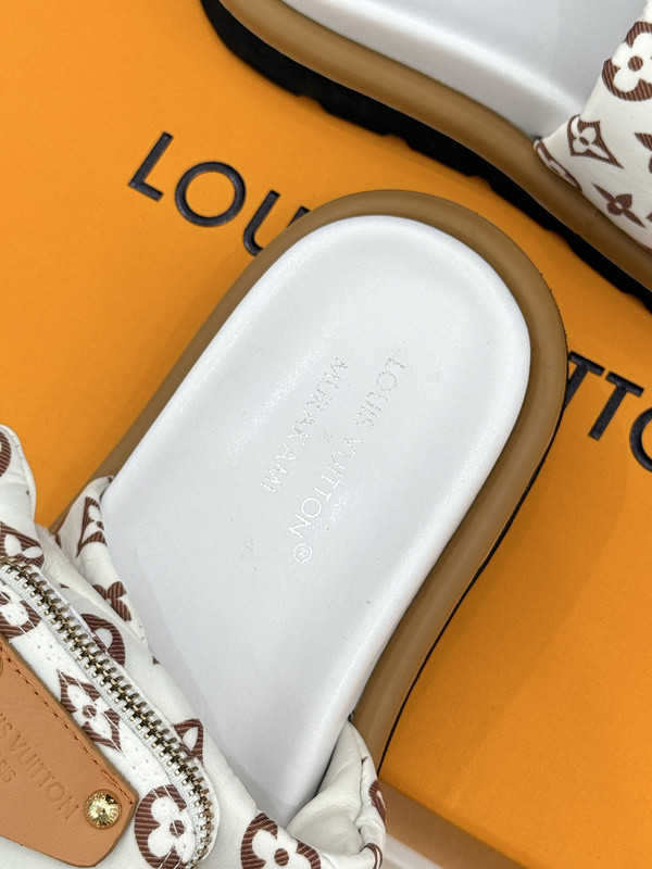 LOU1_TON SLIPPERS