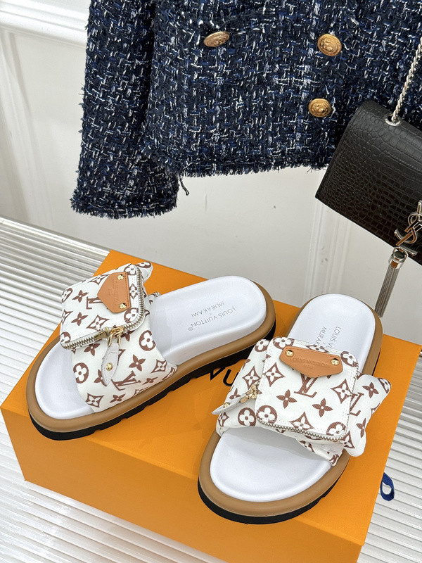 LOU1_TON SLIPPERS