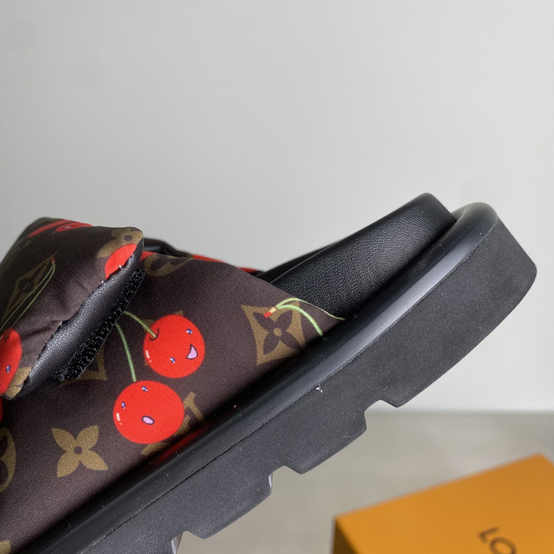 LOU1_TON SLIPPERS