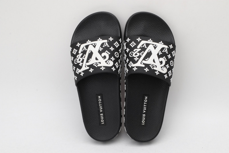 LOU1_TON SLIPPERS