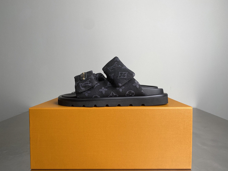 LOU1_TON SLIPPERS