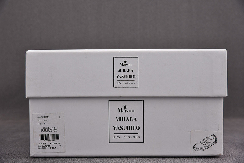 MAISON MIHARA SNEAKERS