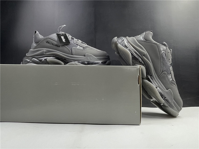 Ba*len*cia*ga dark gray sneaker 5341624 w2ga1 1801