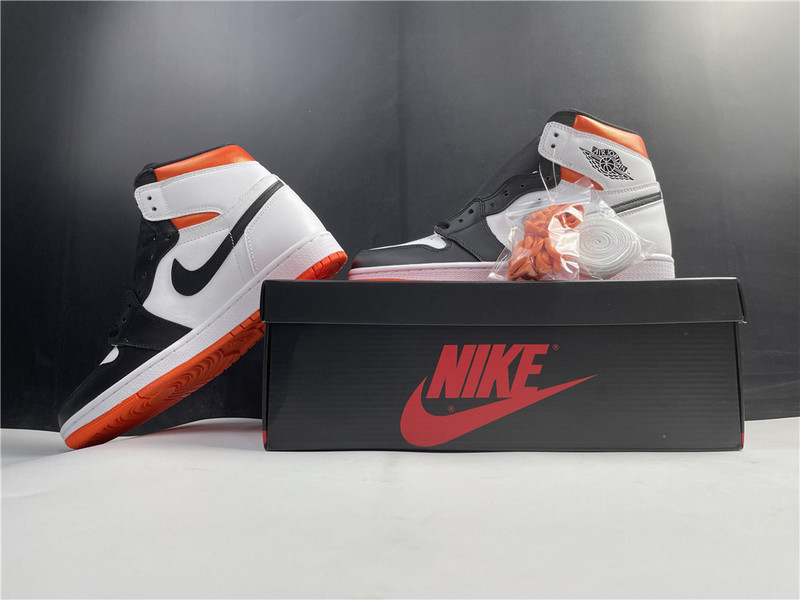 Air Jordan 1 High RETRO OG J 555088-180