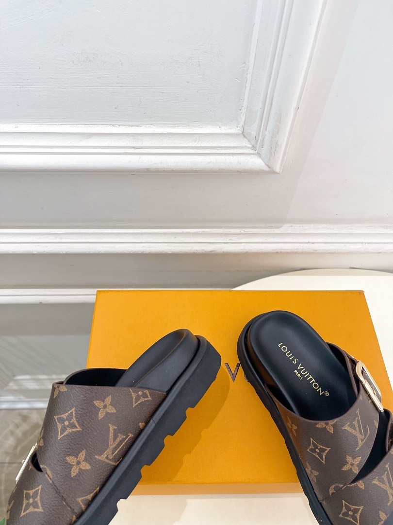 LOU1_TON SLIPPERS