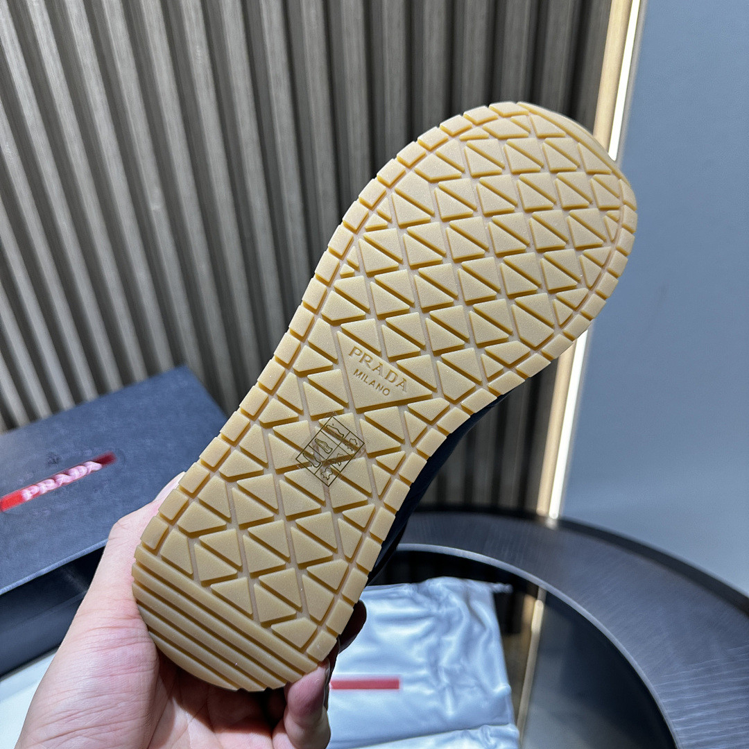 PR SNEAKER