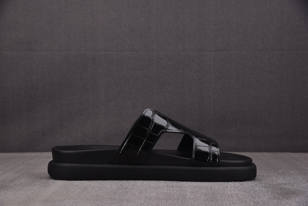 LOU1_TON SLIPPERS