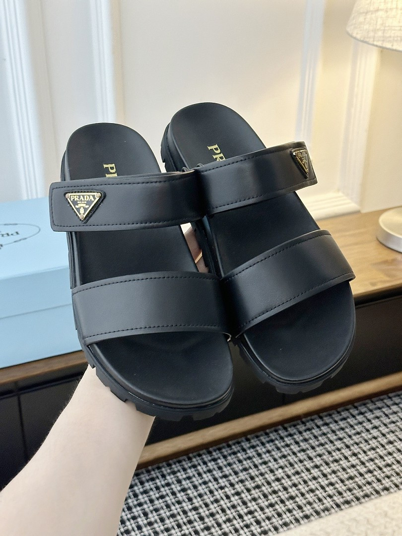 P*DA Slippers (MATTE BLACK)