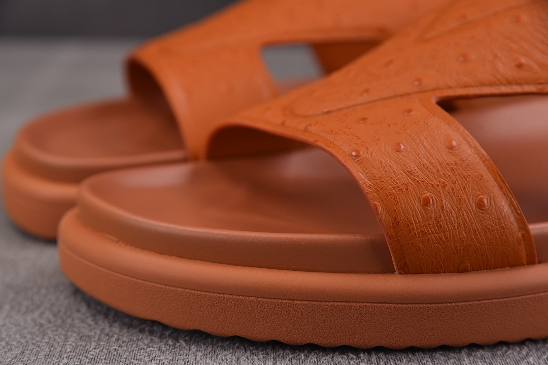 LOU1_TON SLIPPERS
