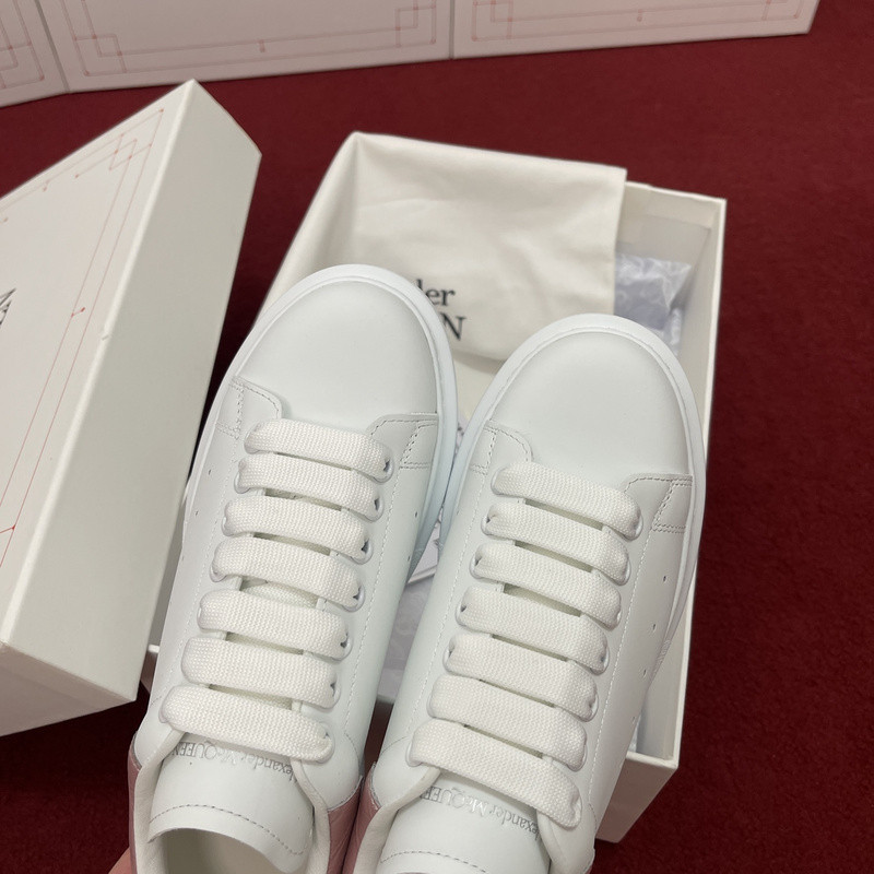 ALEXANDER MCQUEEN SNEAKER
