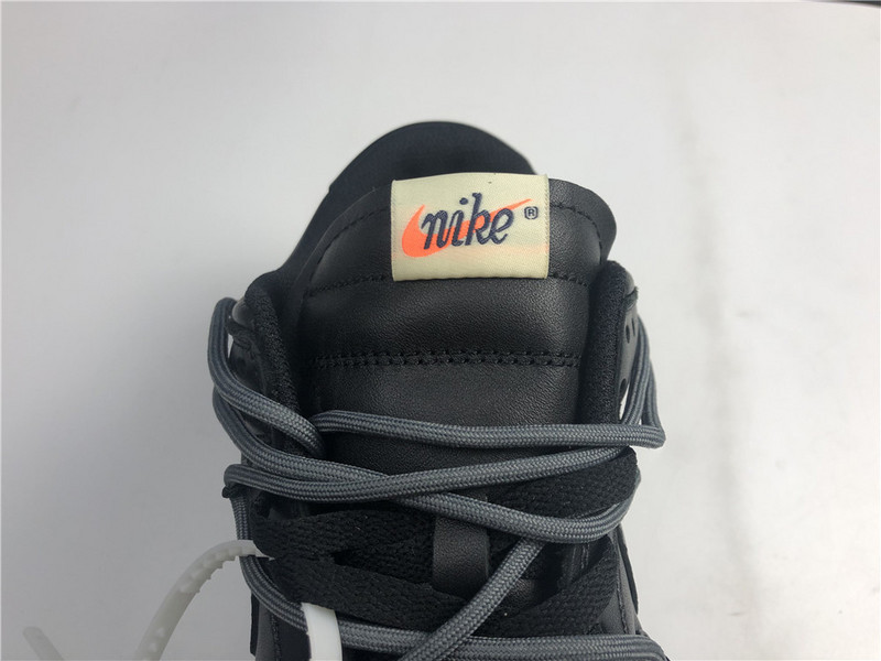 OWF SB Dunk CT0856-002