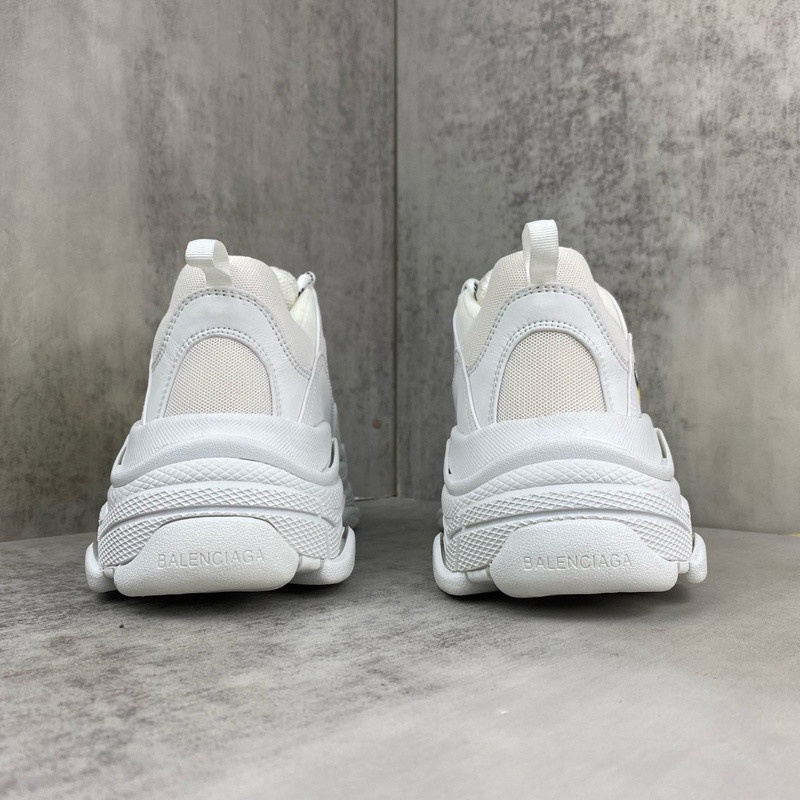 BALENCIAGA TRIPLE S