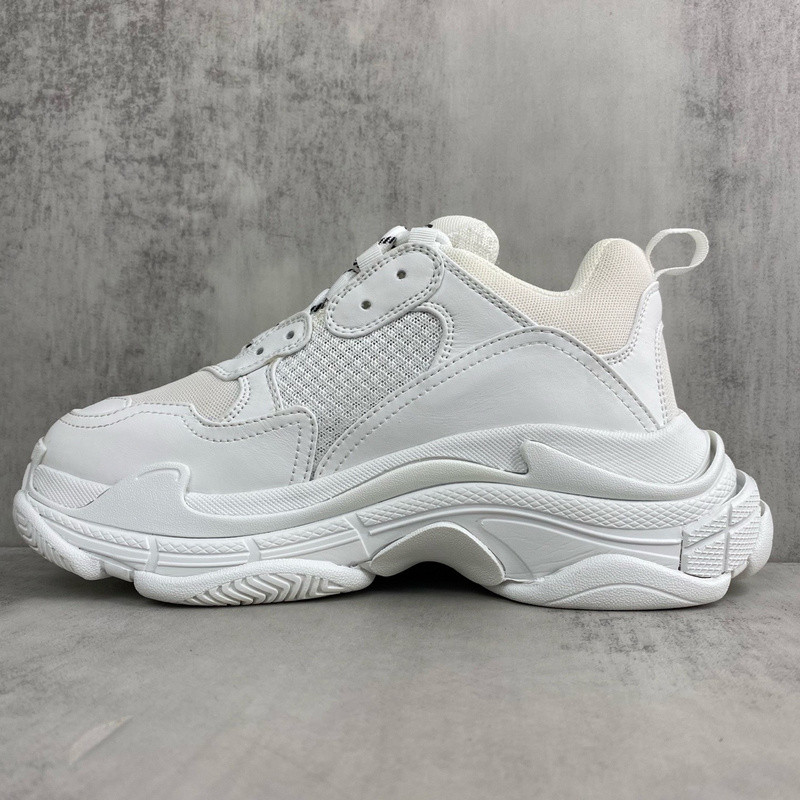 BALENCIAGA TRIPLE S