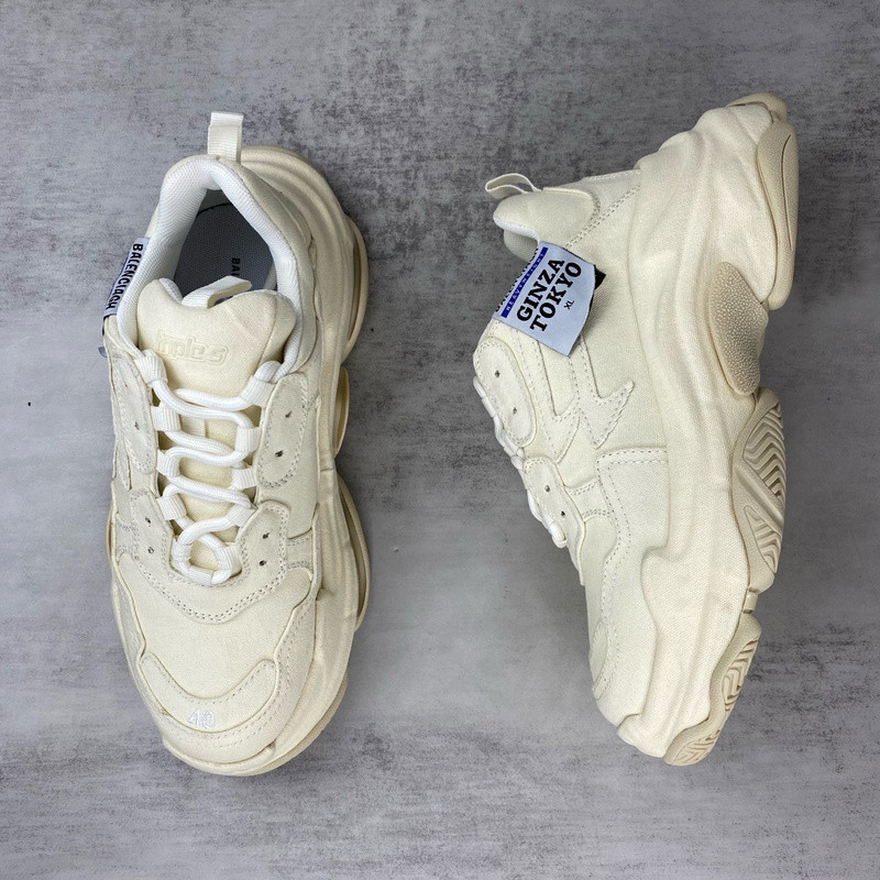 BALENCIAGA TRIPLE S