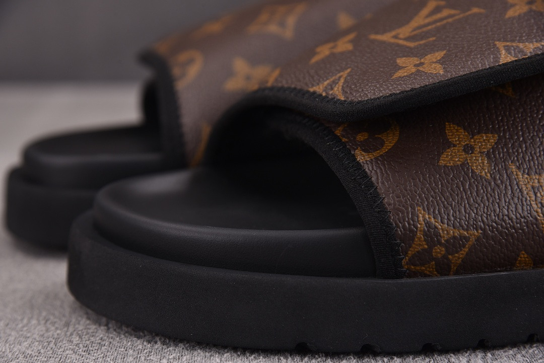 LOU1_TON SLIPPERS