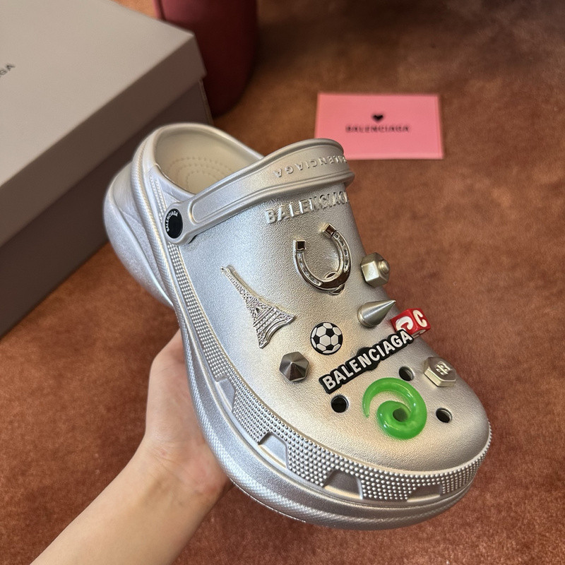 BALENCIAGA SLIDES